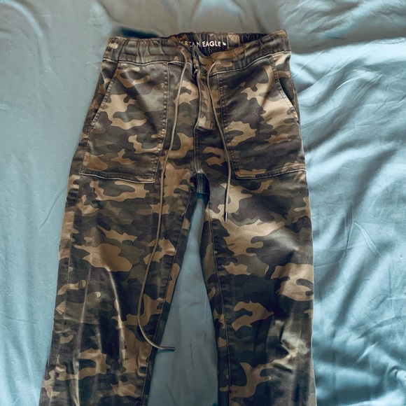 Joggers - Picture 1 of 2